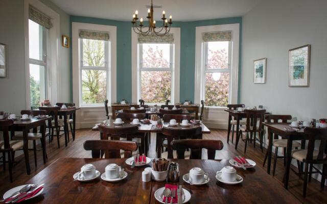 Gabriel House Guesthouse