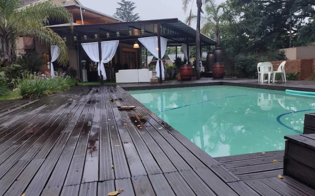 Afropolitan Guest Lodge