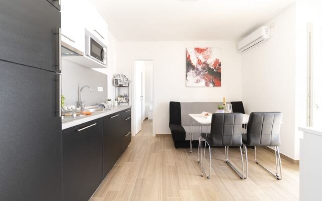 Elegant Mobile Home in Drage With Swimming Pool