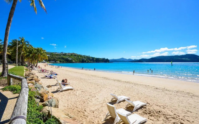 Beachfront Hamilton Island