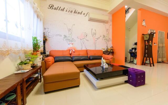 Puli Waltz Villa