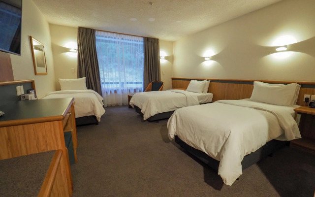 Swiss-Belresort and Villas Coronet Peak