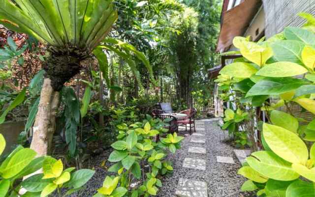 Tropical Bali Hotel