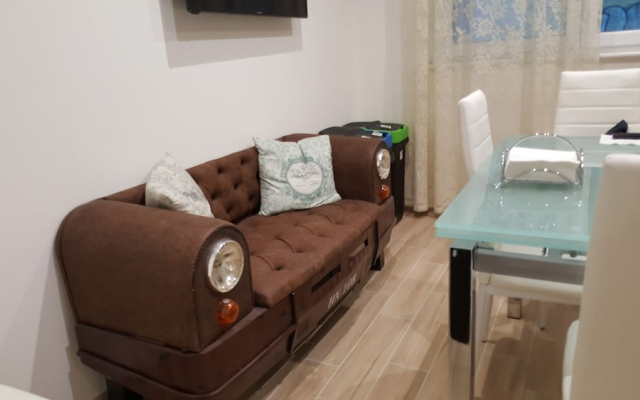 Pisky's Guest House