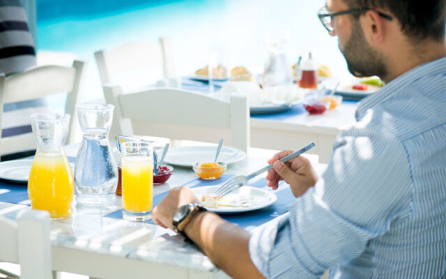 Mouras Resort - Luxury Maisonette Villas