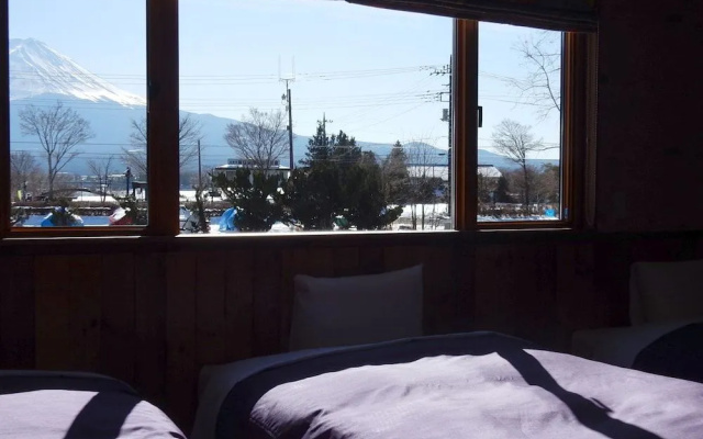 Kawaguchiko Cottage minami