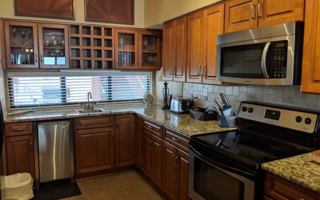 Palm Beach Club by Surfside VR