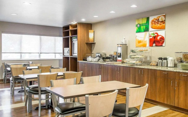 Comfort Inn