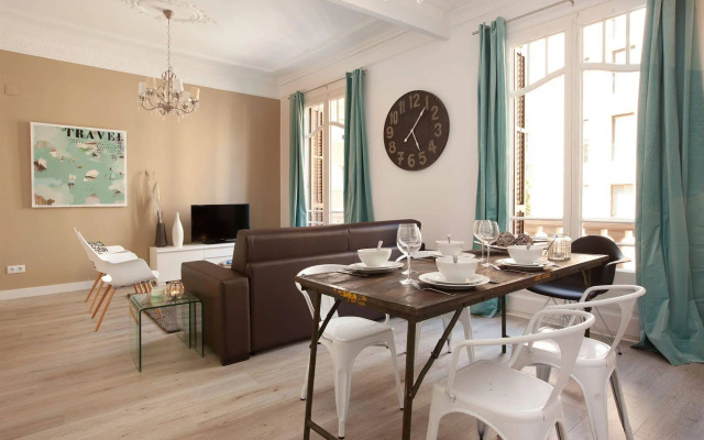 Click&Flat Seneca Suites