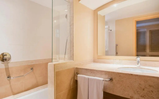 Iberostar Waves Rose Hall Beach - All Inclusive