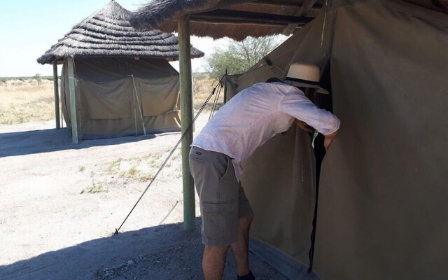 Phudzi Resort T/A Makgadikgadi Adventures