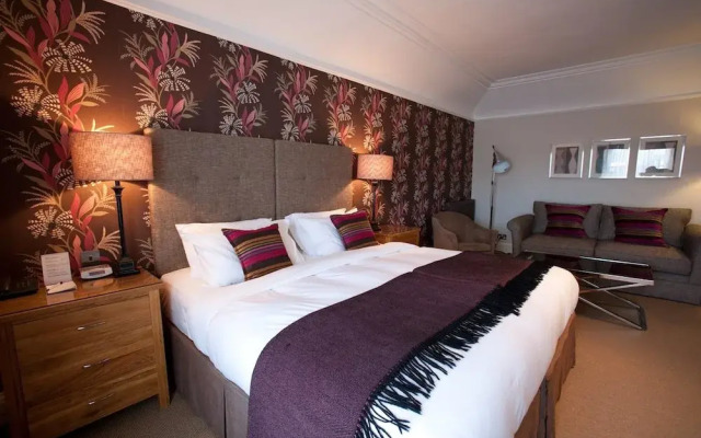 The Townhouse Hotel