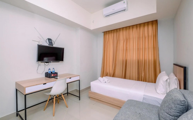 Minimalist Designed Studio At Evenciio Margonda Apartment
