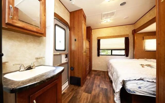 Sunshine Caravan