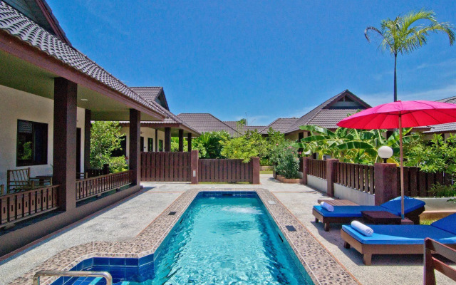 Rose Bay Resort