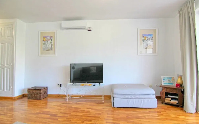 Luna Beach Studio 210