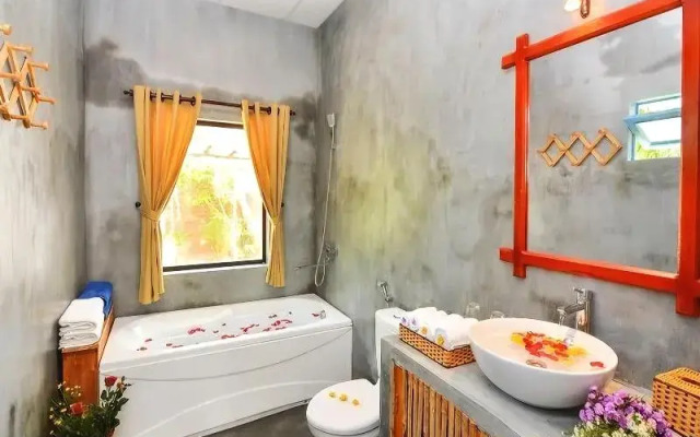 Local Beach Homestay