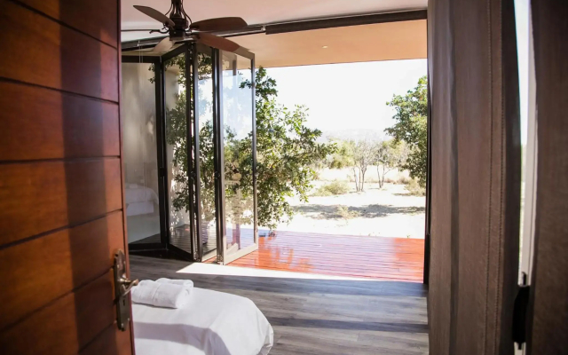 Kuwisa Lodge