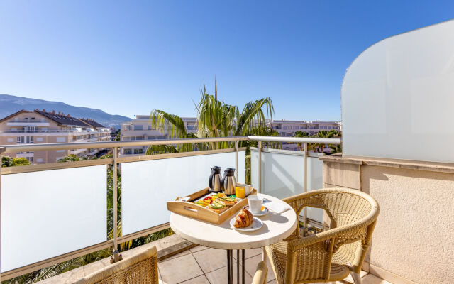 Hotel Daniya Denia