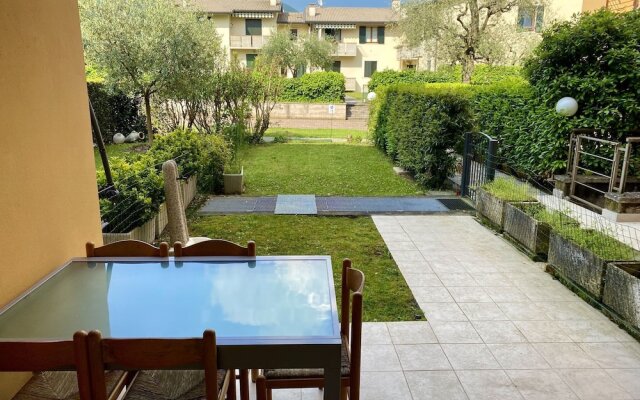 Inviting apartment in Giarole with garden