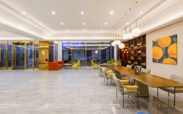 Orange Hotel Dalian Xinghai Plaza