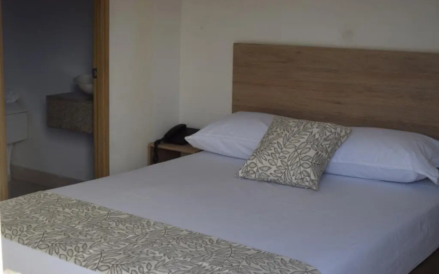 Suites 44 Hotel