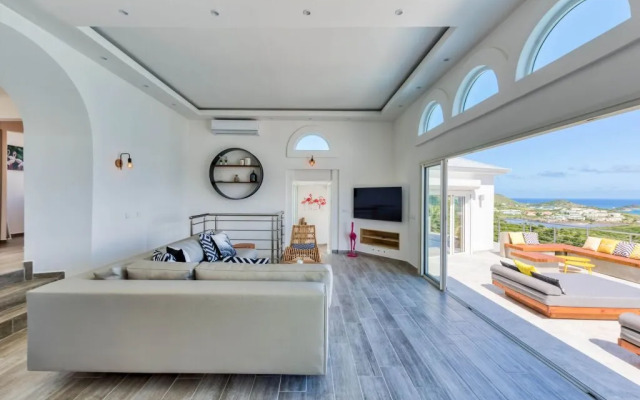 Dream Villa Orient Bay 565