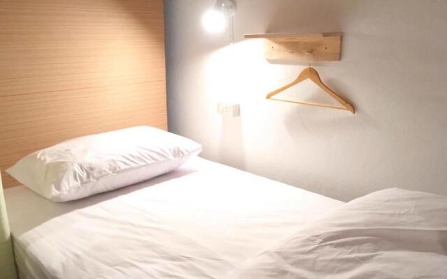 SOOK Café and Hostel