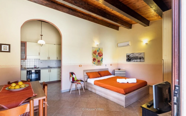 Sr-f943-busu0at - Le Camelie