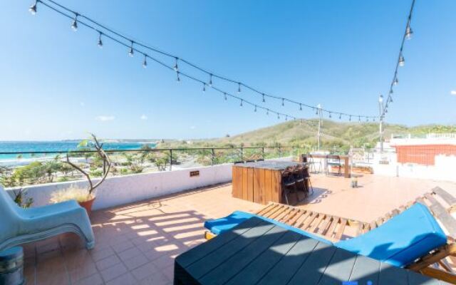Yoyo Resort