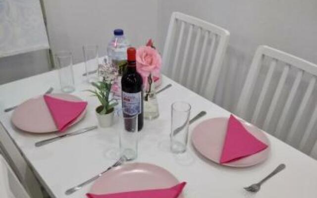 Oriente DNA Studios & Rooms