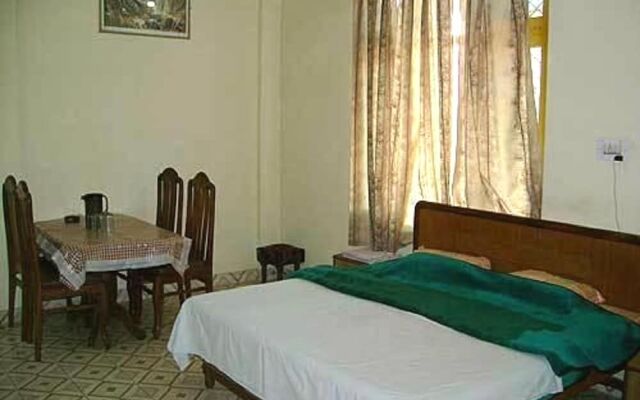 Midway Resort