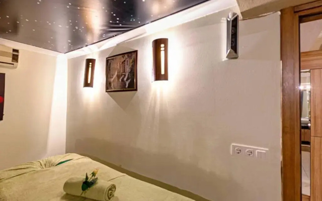 Akalia Suite Hotel & Spa