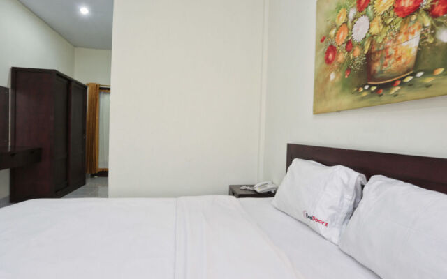 RedDoorz @ Bene Sari Kuta