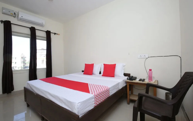 Oyo 24398 Jb Lodge