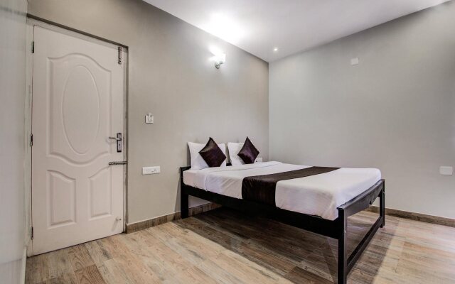 Oyo 18944 Venus Residency