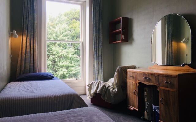 Hogwartz Backpackers and Studios