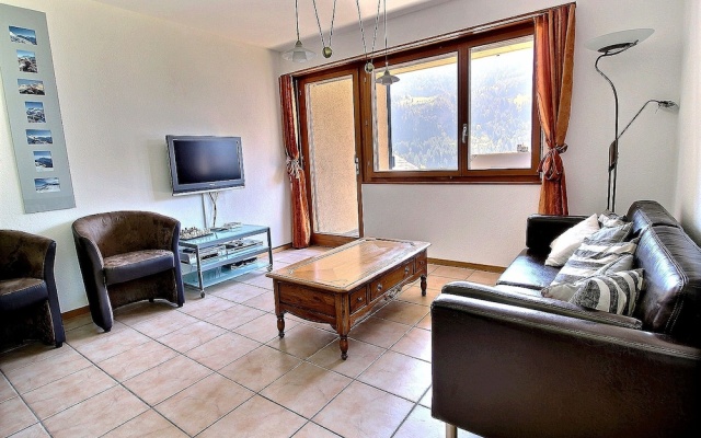 Communailles 34 - Nice Apartment of 4.5 Rooms in the Heart of the Village – Guest Rooms – Champery