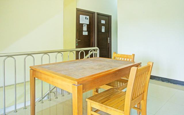 Hotel O Homestay Puspa Gemilang Syariah – Guest Rooms – Palembang