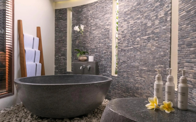 The Purist Villas & Spa