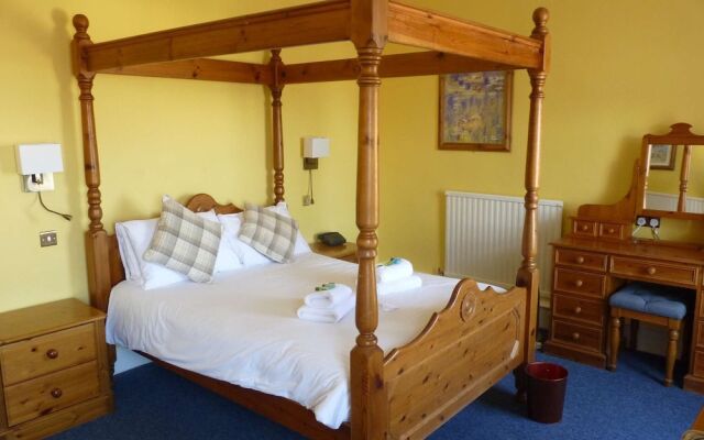 Yelf's Hotel