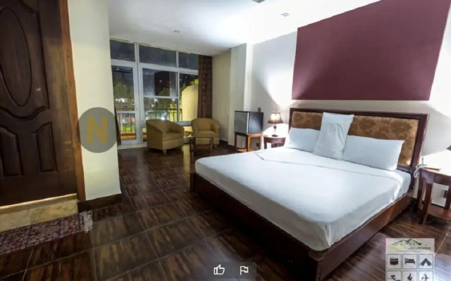 Green Palace Guest House