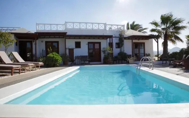 La Casa Blanca