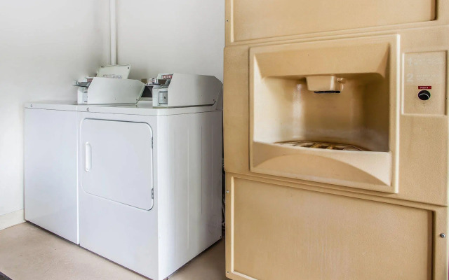 Econo Lodge Douglassville - Pottstown