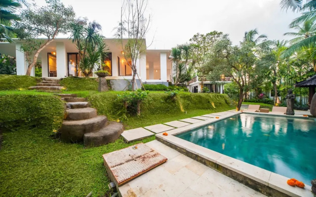 Villa Cinta