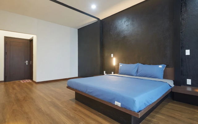 The Garden Capsule Hotel