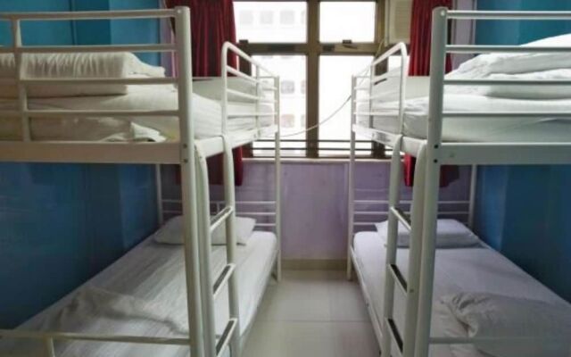 Cool Budget Hostel