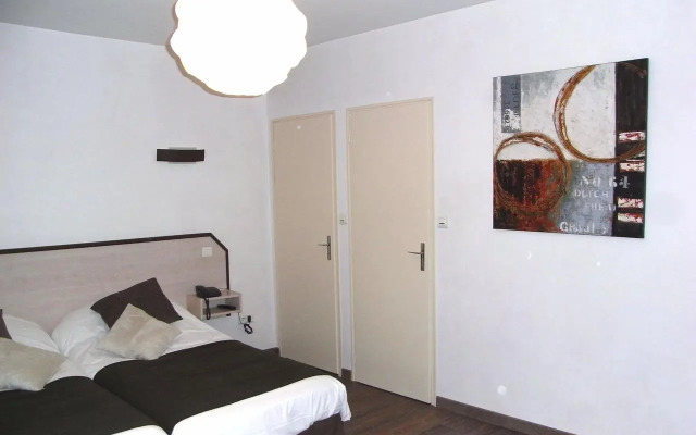 Hostellerie des Monts Jura