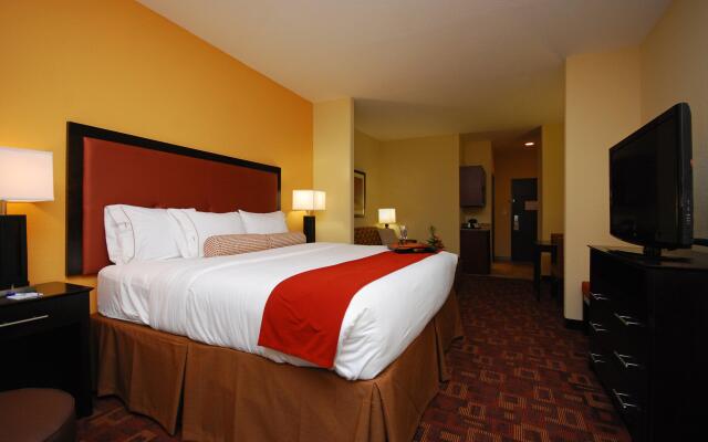 Holiday Inn Express & Suites Gonzales, an IHG Hotel