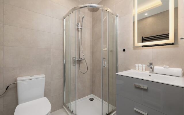 SPA & Parking Apartment by Renters